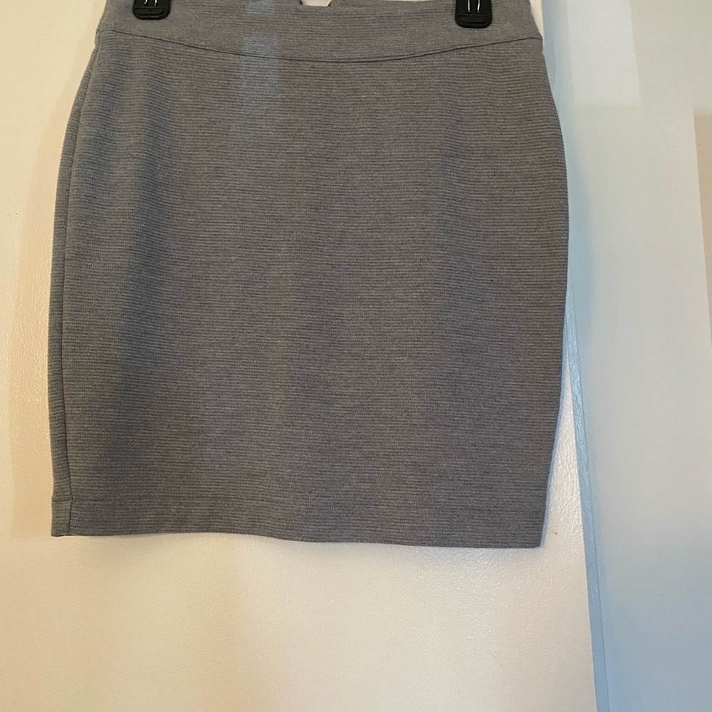 Gap size xs pencil skirt